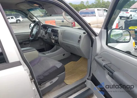 2003 Ford Explorer Sport Trac Xls/Xlt from USA, damaged, VIN 1FMZU67E93UC07253